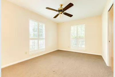 107 Hyacinth Street, Lake Jackson, TX 77566 - Photo 27