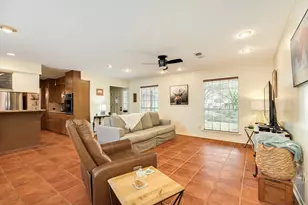 107 Hyacinth St, Lake Jackson, TX 77566 - Photo 15