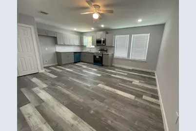 4114 Majestic Street #A, Houston, TX 77026 - Photo 3