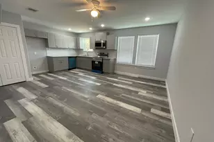 4114 Majestic St, Houston, TX 77026 - Photo 3