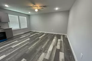 4114 Majestic St, Houston, TX 77026 - Photo 5