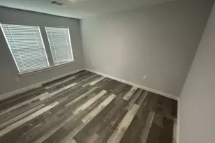 4114 Majestic St, Houston, TX 77026 - Photo 11