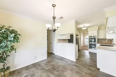 105 W Wildwinn Drive, Alvin, TX 77511 - Photo 19
