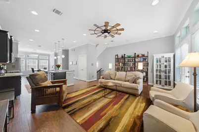 2608 Ashland Street, Houston, TX 77008 - Photo 9