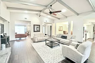 10307 Willowgrove Dr, Houston, TX 77035 - Photo 1