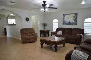 4731 High Point Ln, Houston, TX 77053 - Photo 3