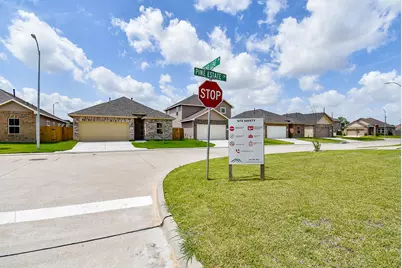 2827 Pine Estate Lane, Houston, TX 77014 - Photo 1