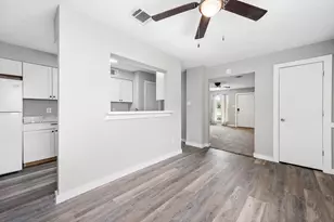 4618 W Orange St, Pearland, TX 77581 - Photo 7
