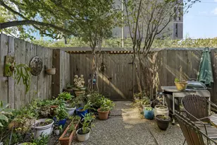 3627 Wakeforest St, Houston, TX 77098 - Photo 13