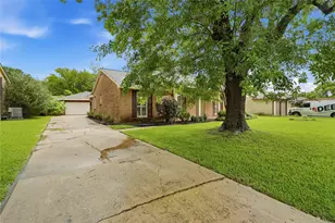 16007 Fathom Ln, Houston, TX 77062 - Photo 3