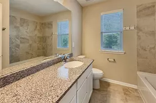 2024 Elkington Cir, Conroe, TX 77304 - Photo 17