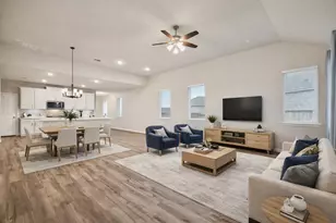 2432 Solaris Bnd Dr, Katy, TX 77493 - Photo 5