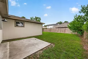 8630 Valley Meadow Dr, Houston, TX 77078 - Photo 21