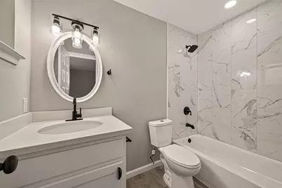 8630 Valley Meadow Drive, Houston, TX 77078 - Photo 19