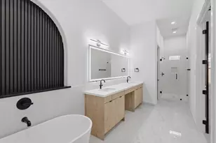 1510 Tralle St, Houston, TX 77020 - Photo 13