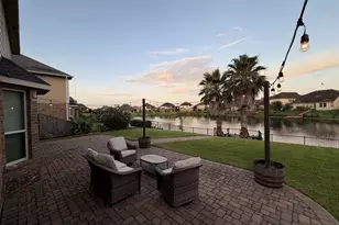 3935 Amalfi Shores Ct, Missouri City, TX 77459 - Photo 5