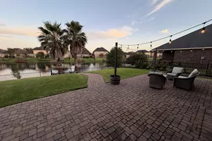 3935 Amalfi Shores Ct, Missouri City, TX 77459 - Photo 9