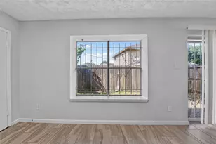 15414 Bow Ln, Houston, TX 77053 - Photo 9
