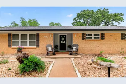 405 N Main Street, Franklin, TX 77856 - Photo 3