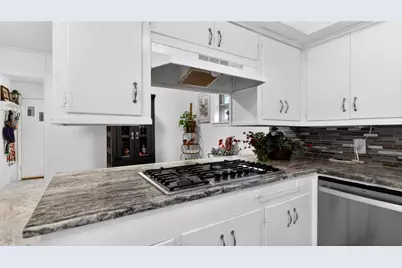 405 N Main Street, Franklin, TX 77856 - Photo 13