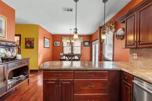 1820 Winnie St, Galveston, TX 77550 - Photo 9
