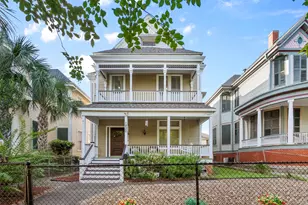 1820 Winnie St, Galveston, TX 77550 - Photo 3