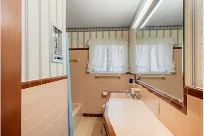 502 Dan Street, East Bernard, TX 77435 - Photo 11