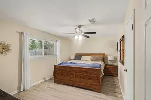 9911 El Chaco St, Baytown, TX 77521 - Photo 19