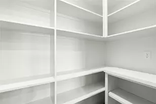 1614 Ojeman Rd, Houston, TX 77055 - Photo 19