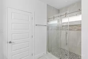 2111 Pinecreek Pass Ln, Katy, TX 77449 - Photo 21