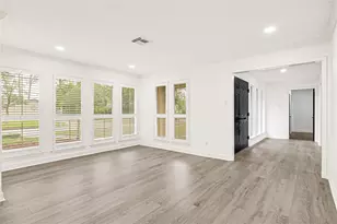 1418 Pirates Cove, Houston, TX 77058 - Photo 17