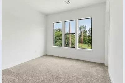 313 Tennessee Street, Houston, TX 77029 - Photo 5
