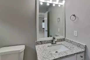 14918 Laytham Ln, Sugar Land, TX 77498 - Photo 21