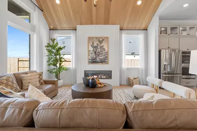 207 Garden Rose Trail, Willis, TX 77318 - Photo 7