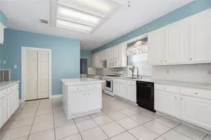 12422 Hammersmith Dr, Tomball, TX 77377 - Photo 15