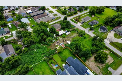 4331 Denmark Street, Houston, TX 77016 - Photo 7
