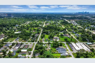4331 Denmark Street, Houston, TX 77016 - Photo 17