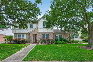 16217 Lakeview Dr, Jersey Village, TX 77040 - Photo 1