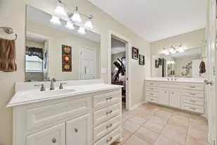 16217 Lakeview Dr, Jersey Village, TX 77040 - Photo 23