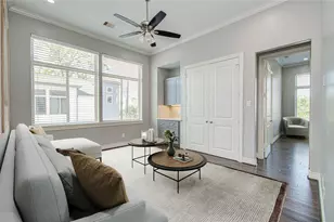 8903 Spring Knoll Forest Dr, Houston, TX 77080 - Photo 11