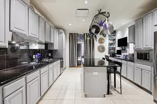 511 S Post Oak Ln, Houston, TX 77056 - Photo 5