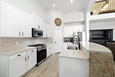 16413 Stonewall Street, Conroe, TX 77303 - Photo 9