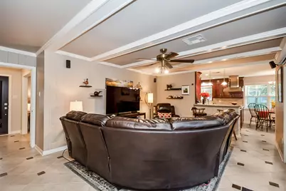 2503 Baycrest Drive, Houston, TX 77058 - Photo 23
