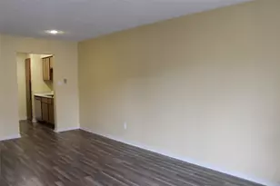 3919 Fairmont Pkwy, Pasadena, TX 77504 - Photo 9