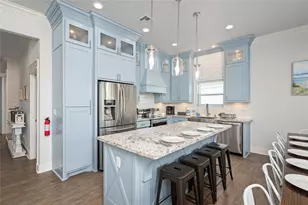 997 S Redfish St, Crystal Beach, TX 77650 - Photo 15