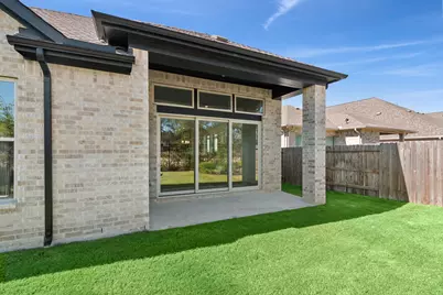 18367 Lemmon Lane, Conroe, TX 77302 - Photo 9