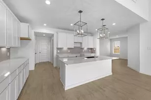 5619 Toledo Pnes Ln, Katy, TX 77449 - Photo 3