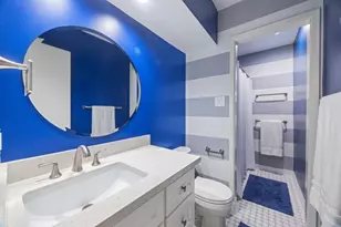 1300 Augusta Dr, Houston, TX 77057 - Photo 31