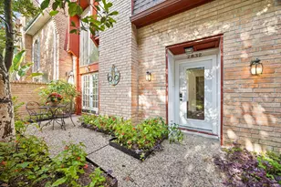 2832 Bellefontaine St, Houston, TX 77025 - Photo 3