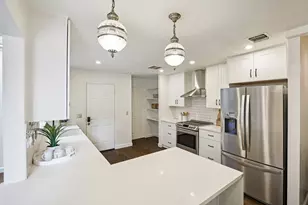 2832 Bellefontaine St, Houston, TX 77025 - Photo 17